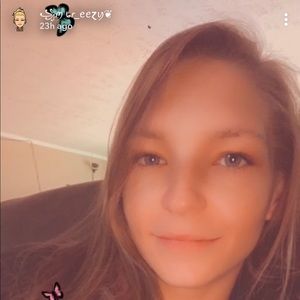 Meet your Posher, Molly